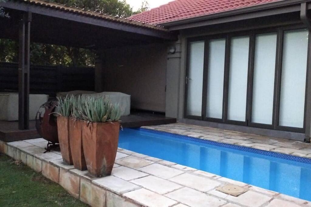 Pecanwood Estate Luxury Villa 5 Bedrooms With Pool Hartbeespoort Exterior foto